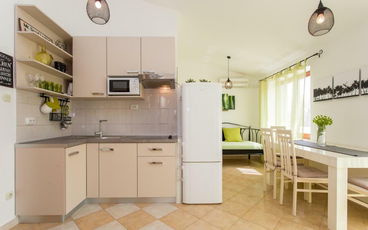 Apartments Frgacic Baška Exterior foto